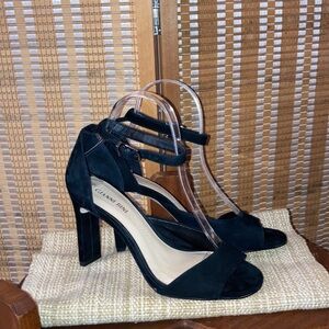Gianni Bini | Women’s Black Strappy Suede Heels/Shoes - Size 7